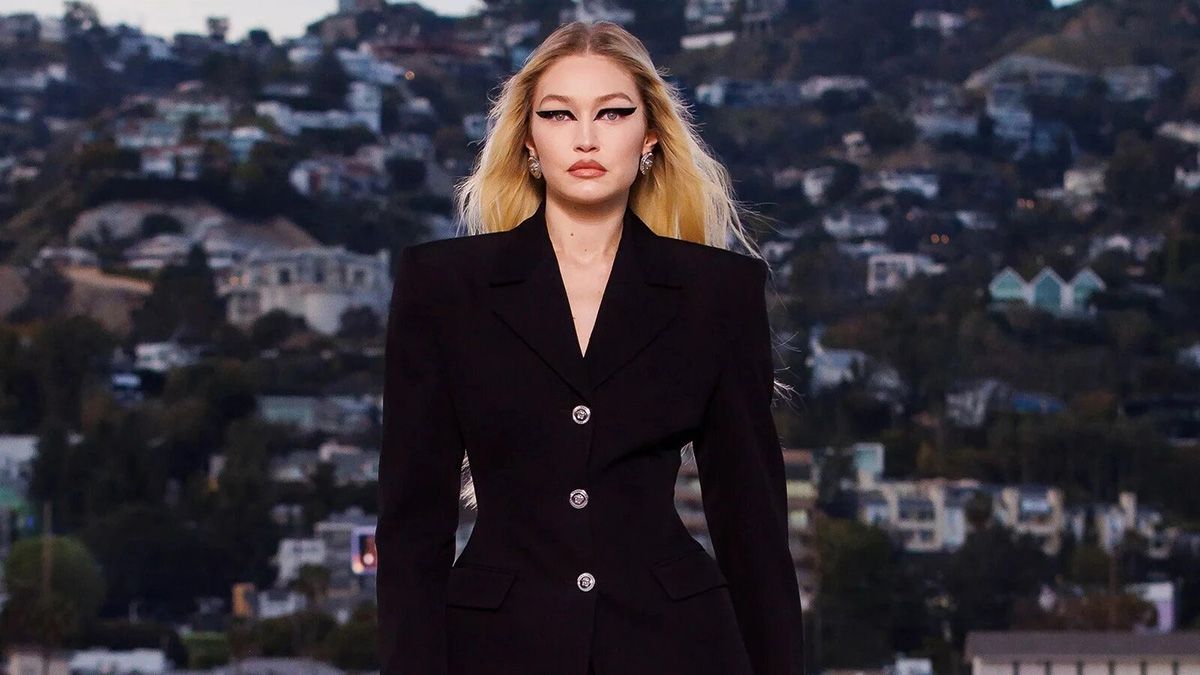 Юбка-карандаш – трендовая вещь осени Юбка-карандаш – трендовая вещь осени