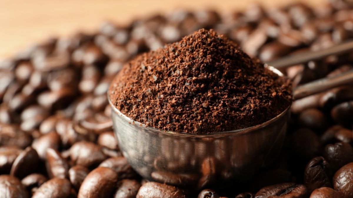 Як використовувати кавову гущу