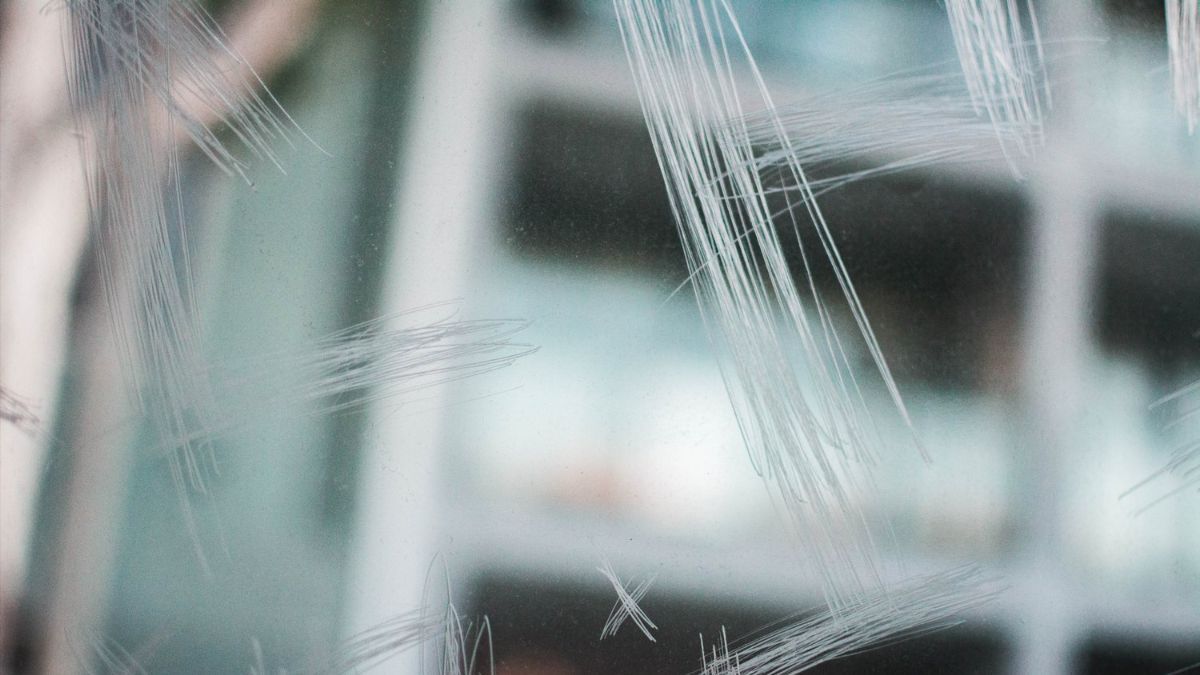 Як позбутися подряпин на склі Як позбутися подряпин на склі