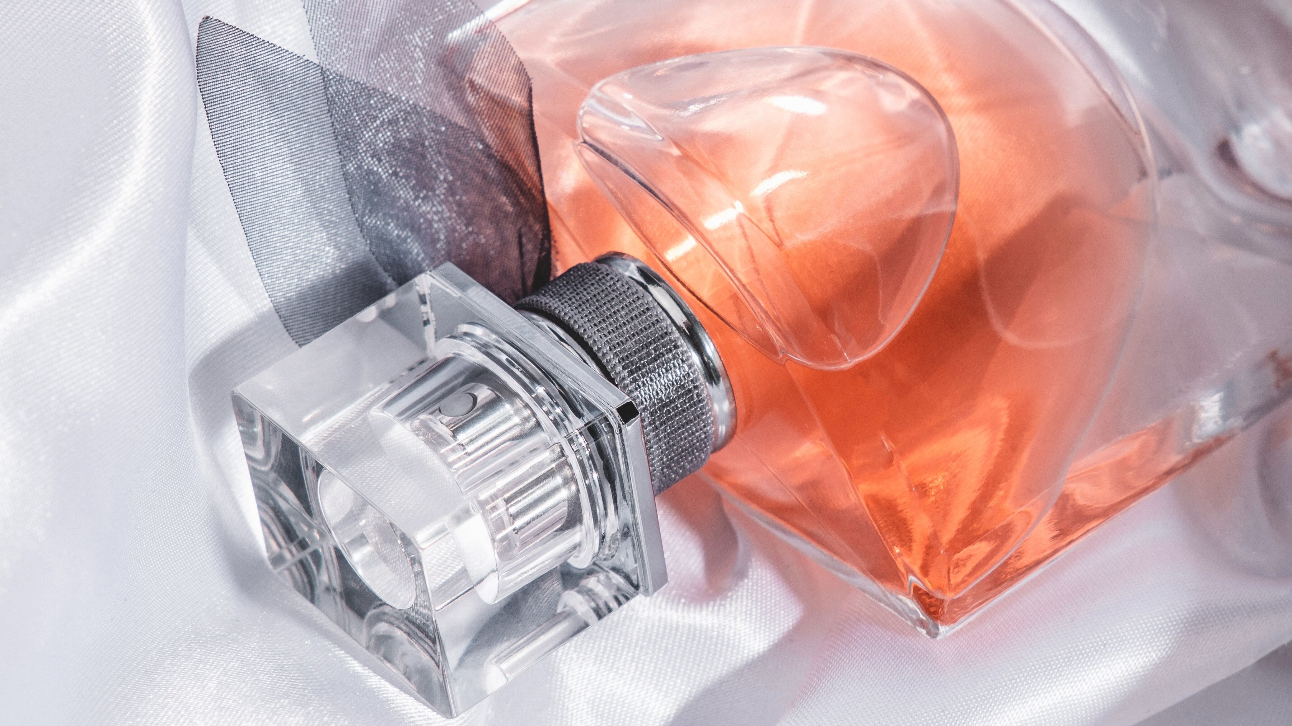 Як нанести парфуми Як нанести парфуми