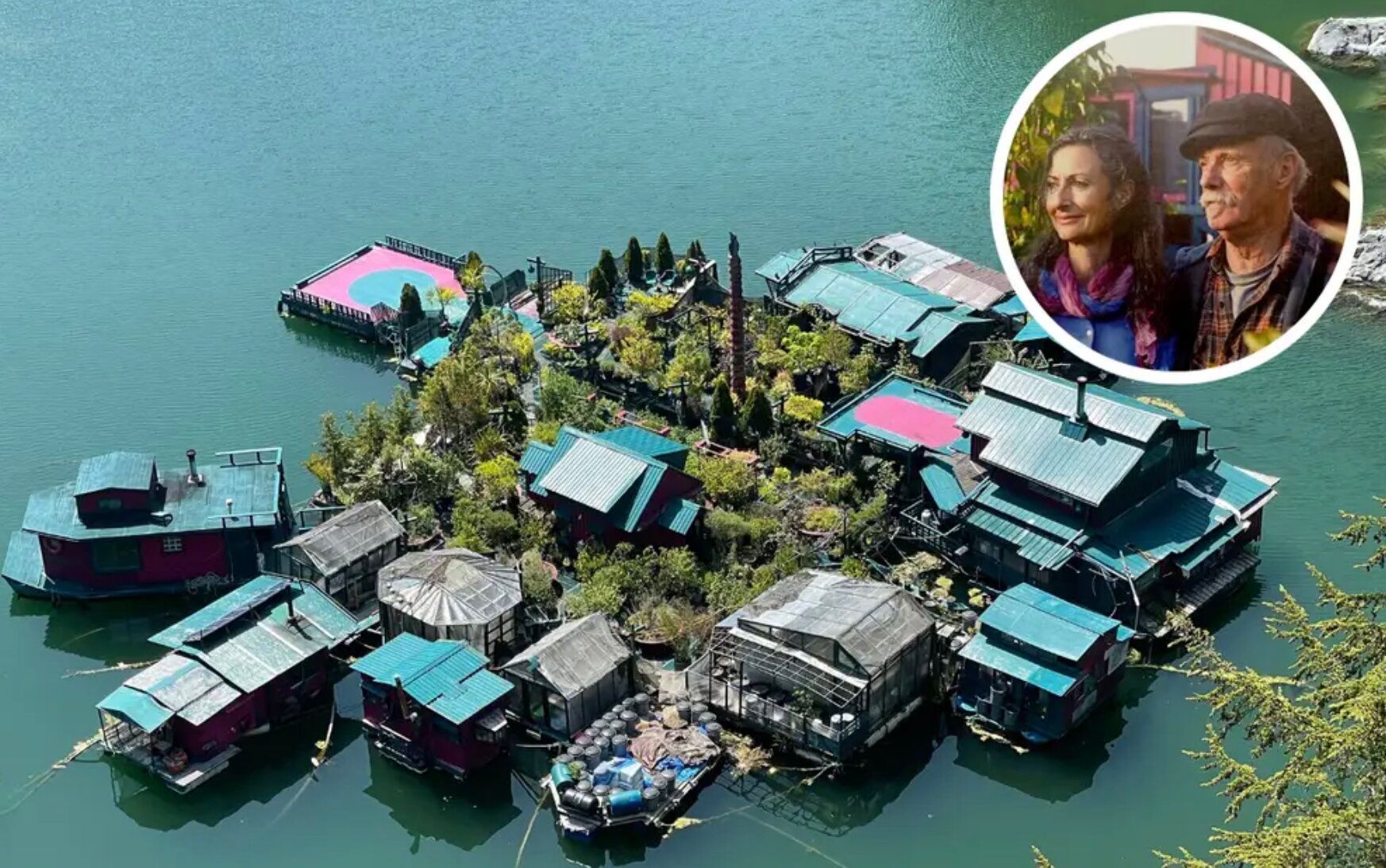 У Канаді пара побудувала плавучий острів і прожила на ньому все життя У Канаді пара побудувала плавучий острів і прожила на ньому все життя