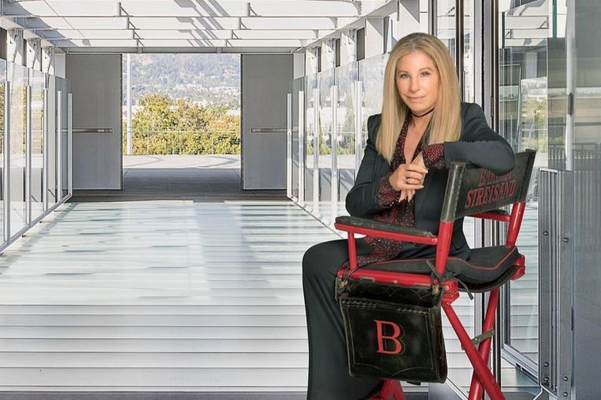 Барбра Стрейзанд зізналася, яку пропозицію їй зробив Марлон Брандо Барбра Стрейзанд зізналася, яку пропозицію їй зробив Марлон Брандо