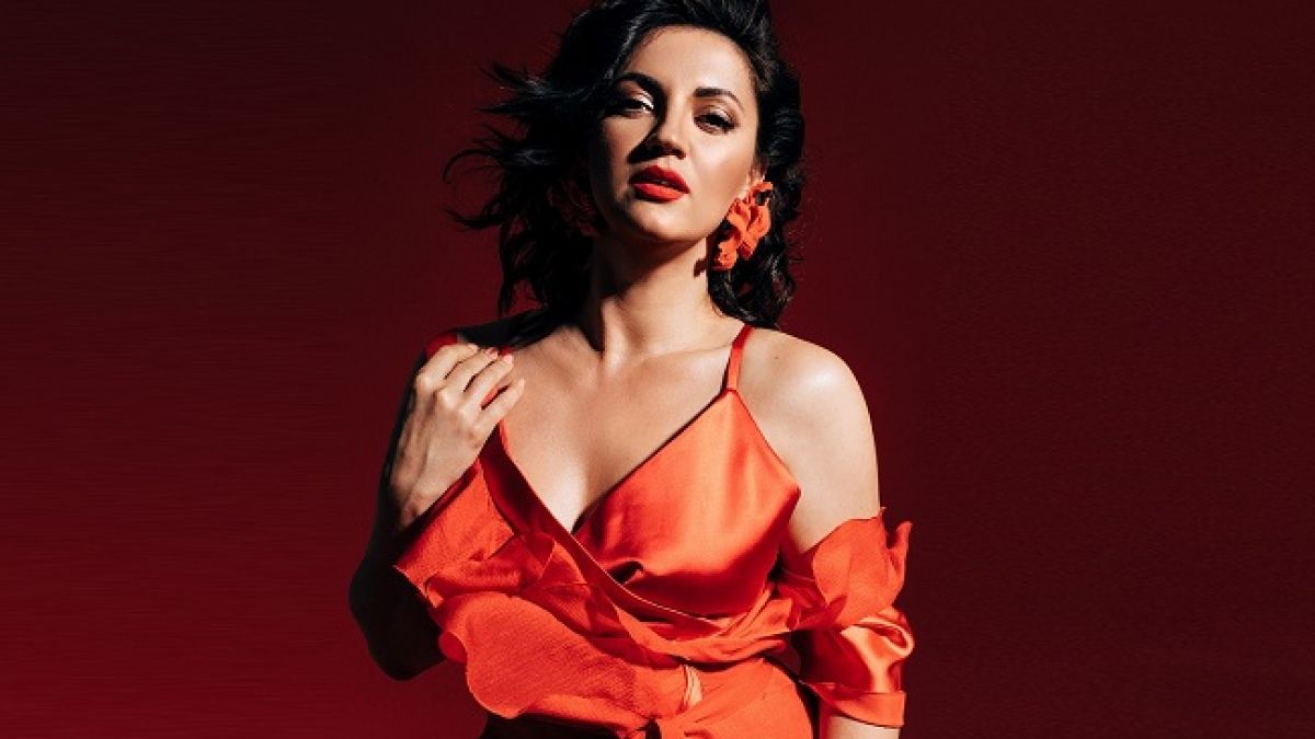 Цыбульская рассказала о преподавателе, который хотел прыгнуть из окна через нее Цыбульская рассказала о преподавателе, который хотел прыгнуть из окна через нее