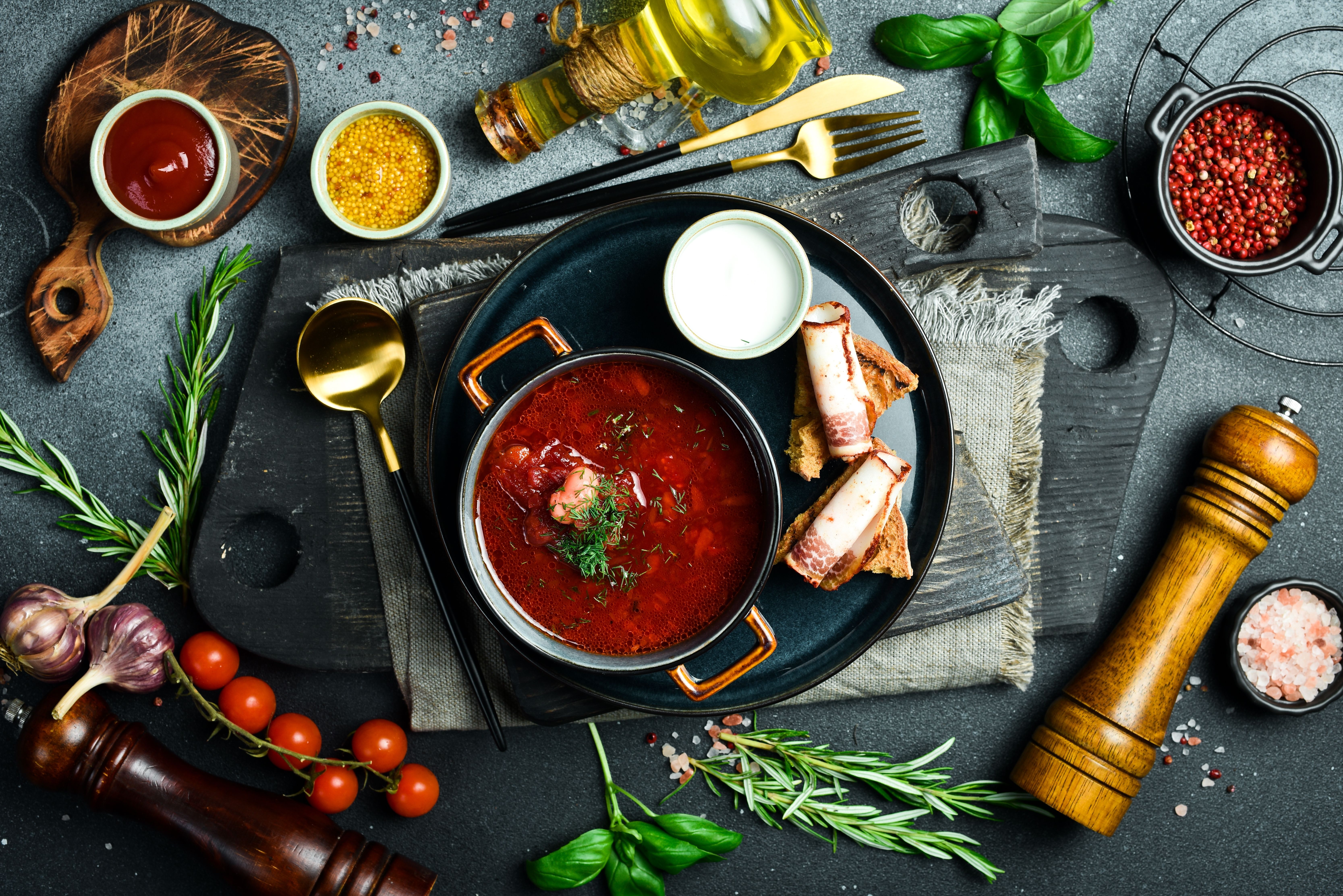 Тренд на локальную кухню: что попробовать в разных городах Украины Тренд на локальную кухню: что попробовать в разных городах Украины