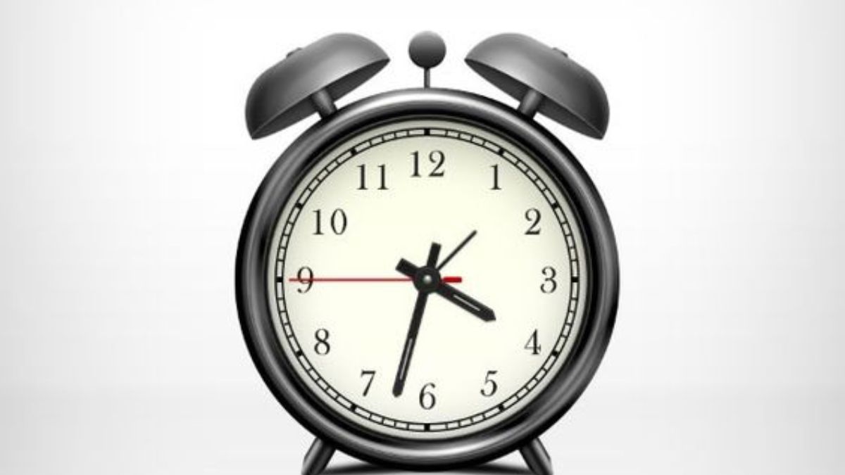 Україна перейшла на зимовий час Україна перейшла на зимовий час