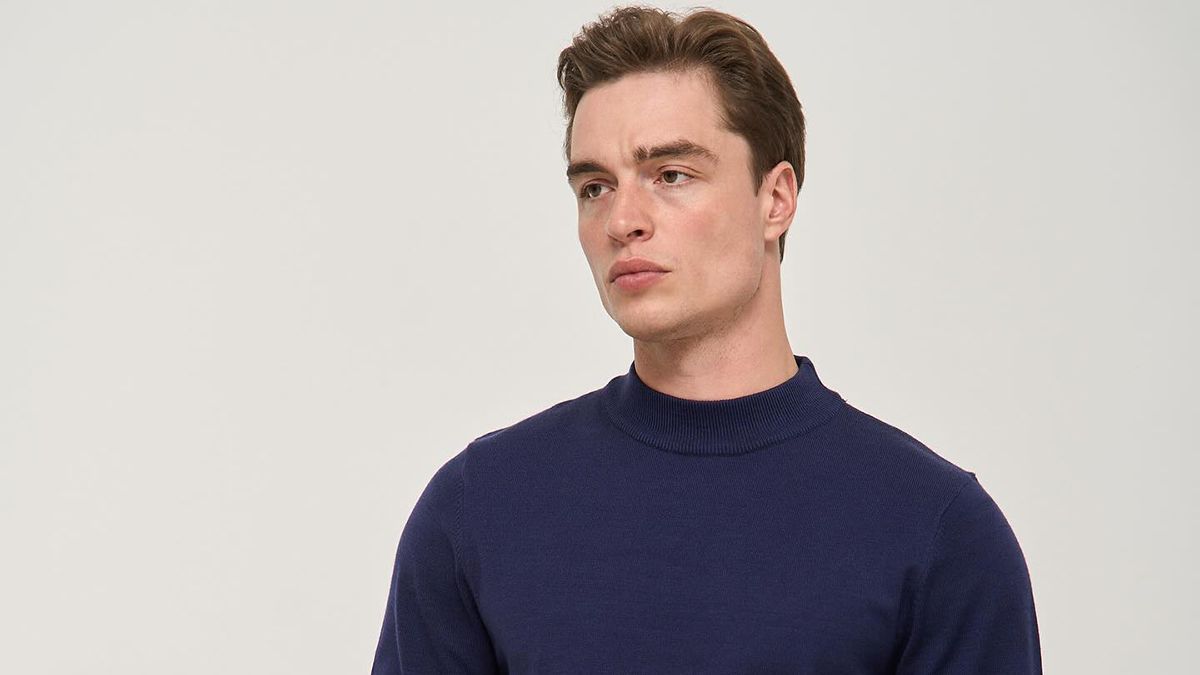 Назар Грабар став моделлю чоловічого вбрання Назар Грабар став моделлю чоловічого вбрання