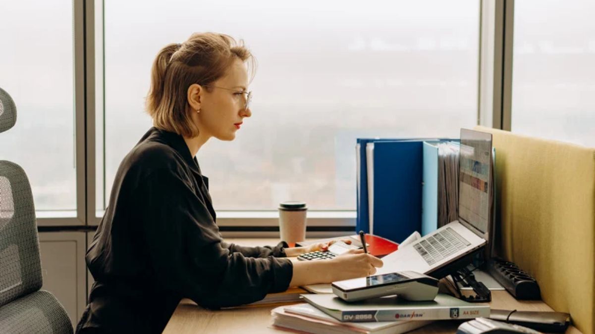 Міжнародний день бухгалтера Міжнародний день бухгалтера