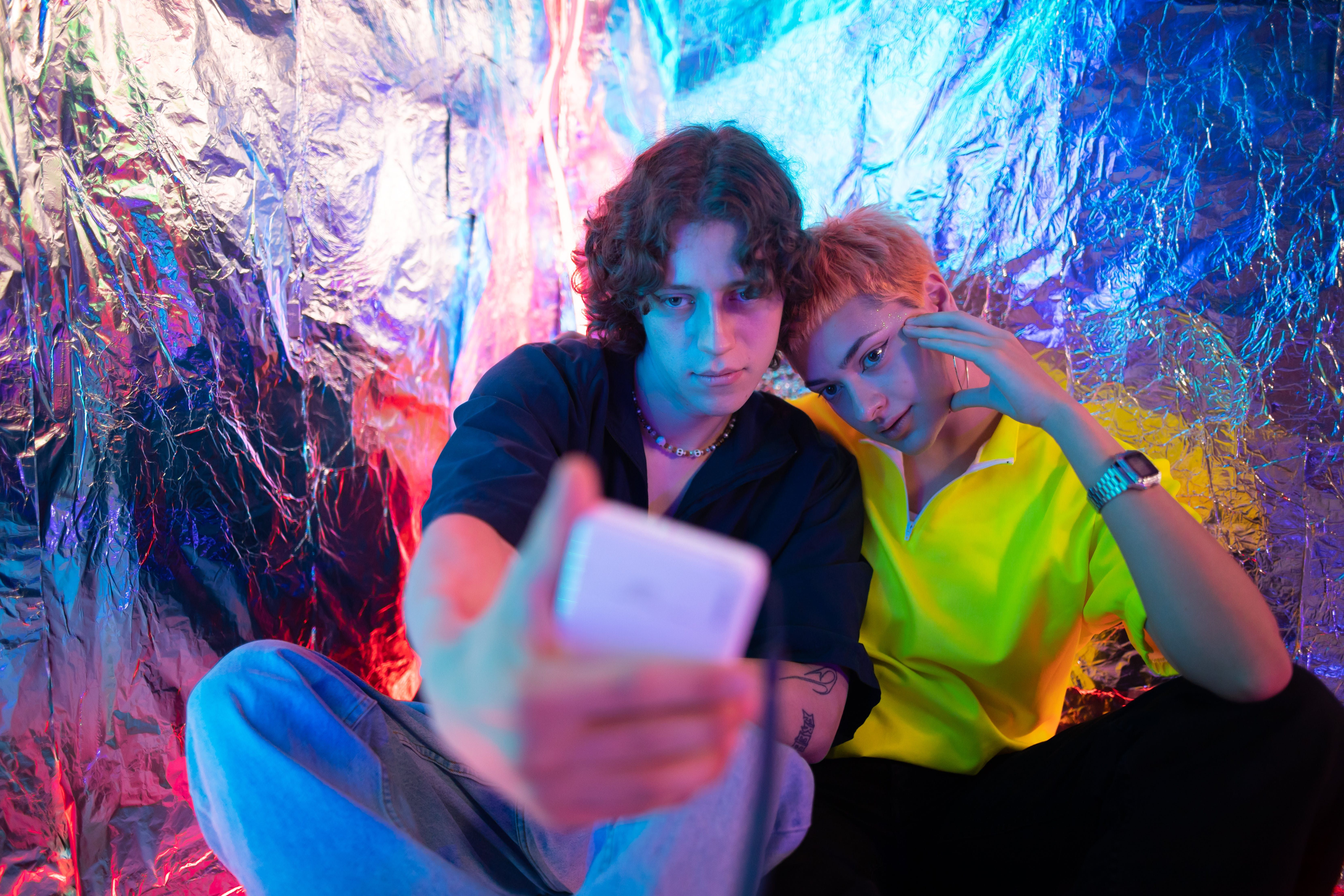 Покоління зумерів прагне відкритих стосунків Покоління зумерів прагне відкритих стосунків