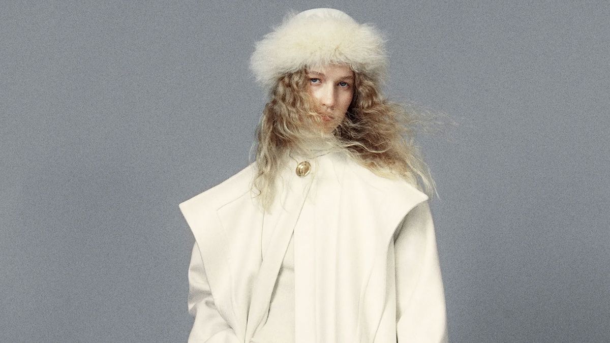 Актуальні головні убори на зимовий сезон Актуальні головні убори на зимовий сезон