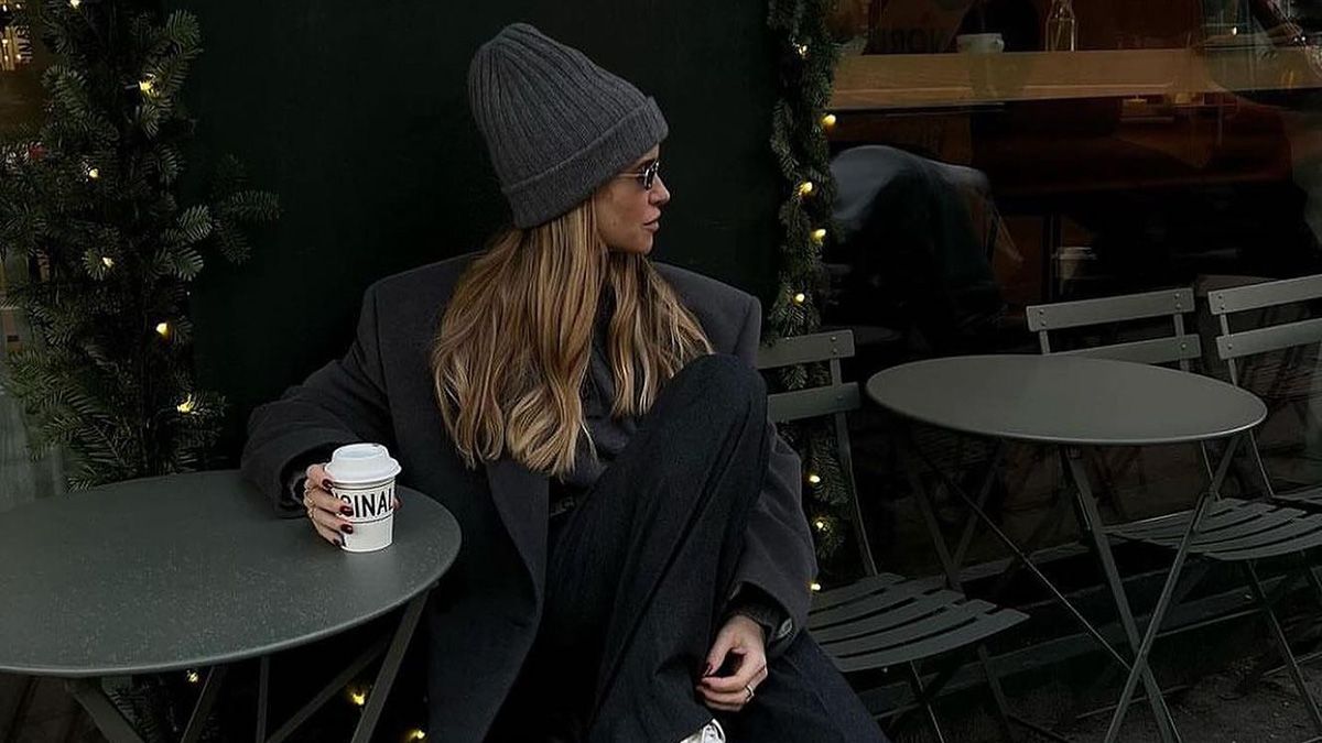 Трендовые головные уборы на зиму 2023/24 Трендовые головные уборы на зиму 2023/24