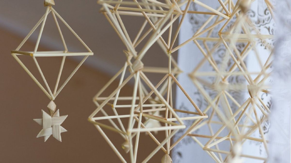 Що таке різдвяний павук для ялинки Що таке різдвяний павук для ялинки