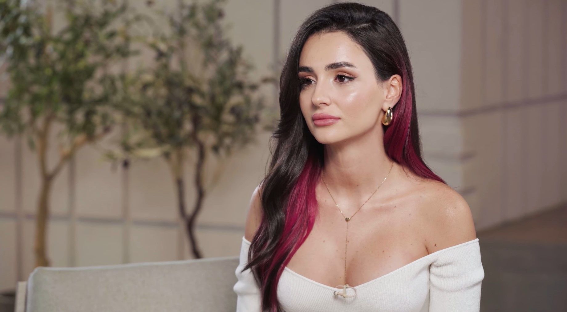 Анна Трінчер Анна Трінчер