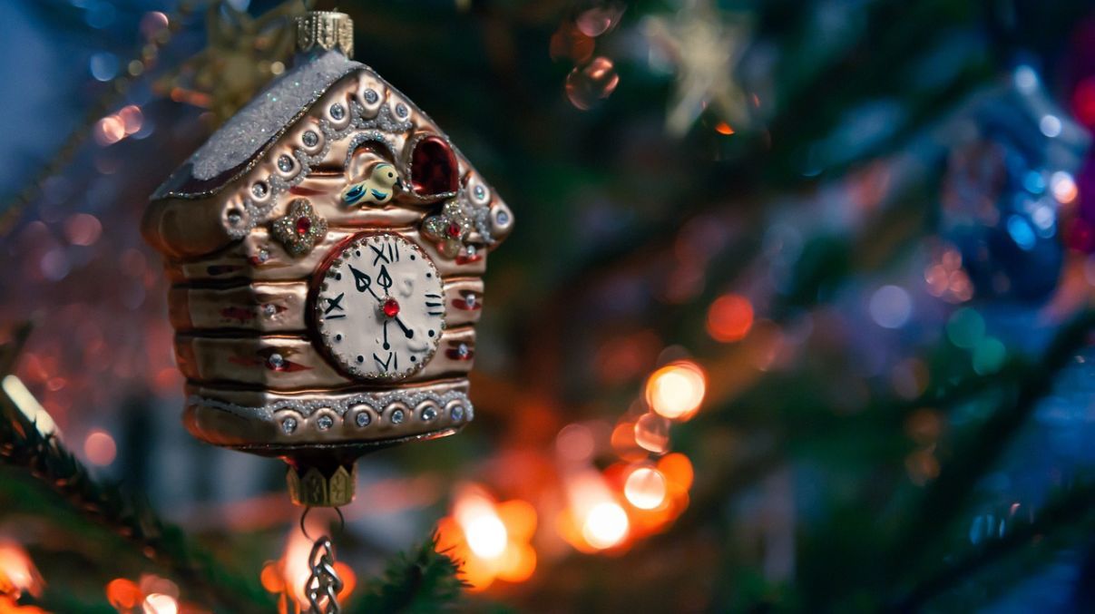 Новогодние украшения на елку Новогодние украшения на елку