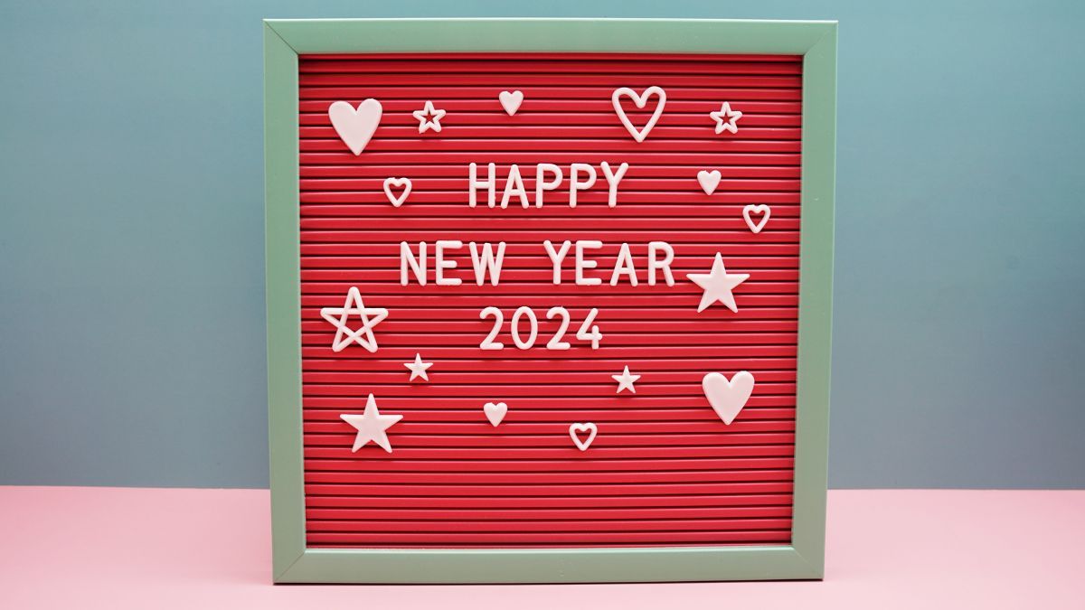 Поздравления с наступающим Новым годом – стихи и проза Поздравления с наступающим Новым годом – стихи и проза