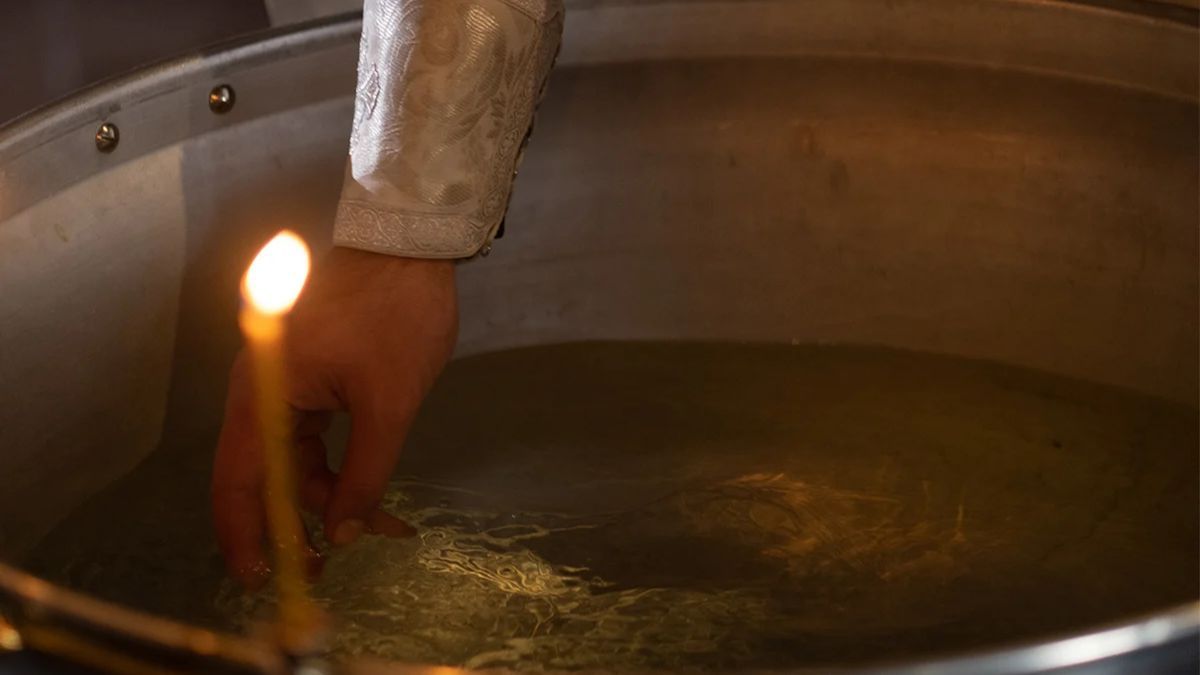 Коли святити воду у 2024 році Коли святити воду у 2024 році