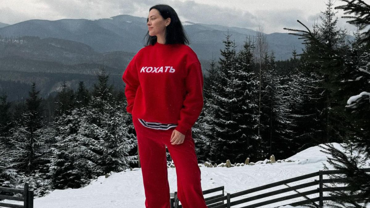 Даша Астафьева на отдыхе в Карпатах Даша Астафьева на отдыхе в Карпатах