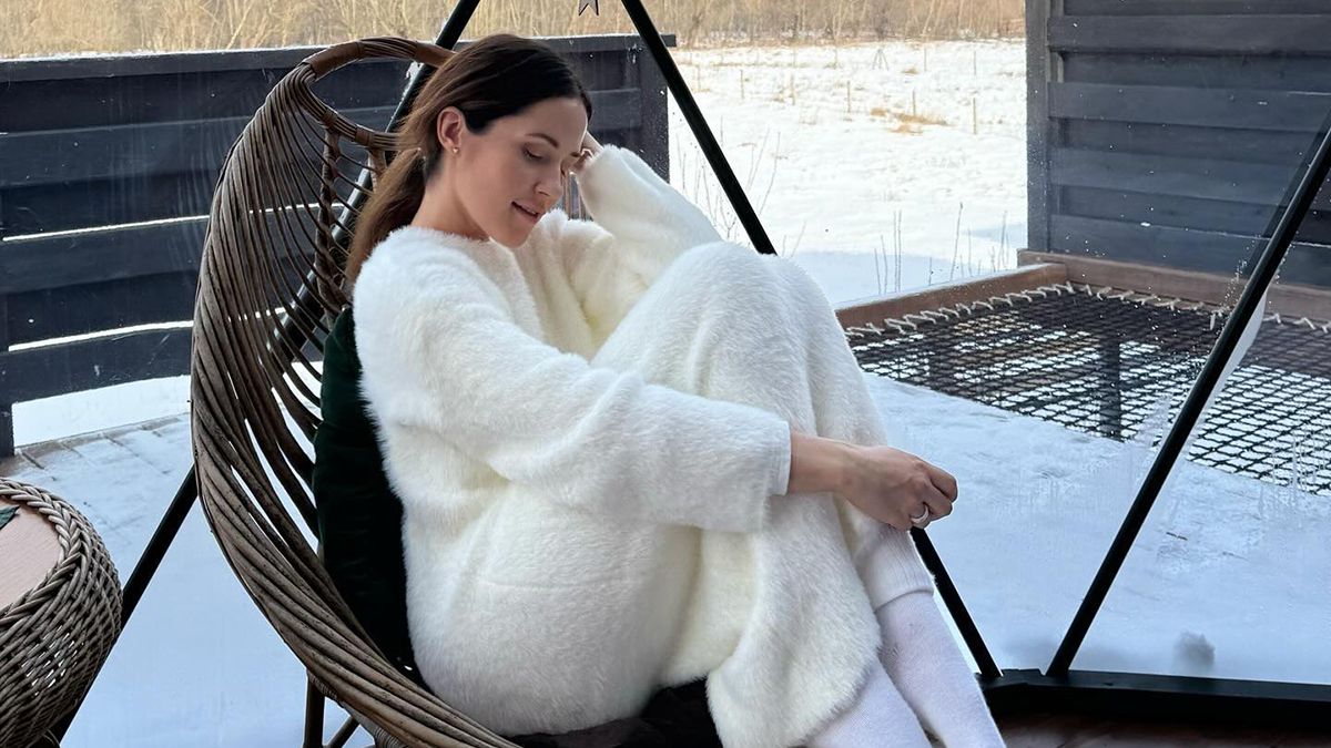 Зимовий образ Наталки Денисенко Зимовий образ Наталки Денисенко