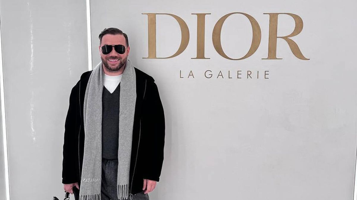 Андре Тан рассказал о творениях Кристиана Диора Андре Тан рассказал о творениях Кристиана Диора