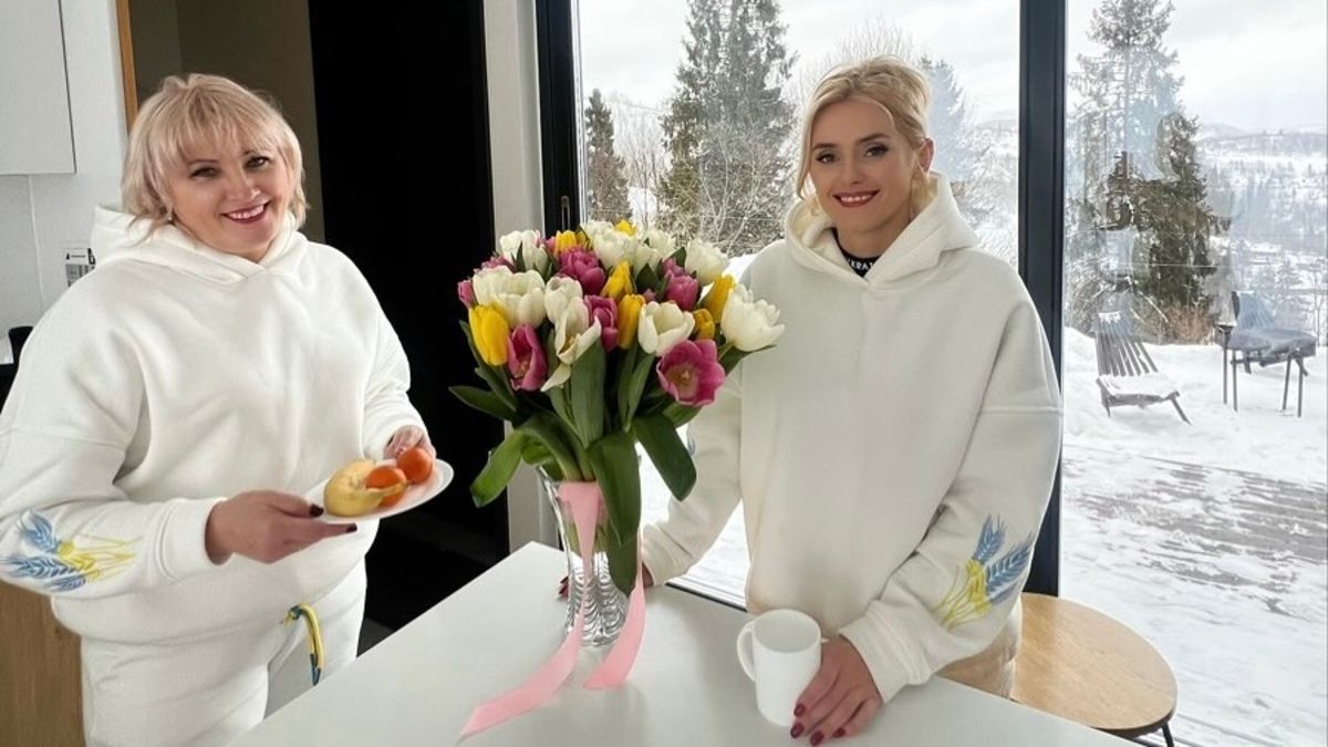 Ирина Федишин с мамой Ирина Федишин с мамой