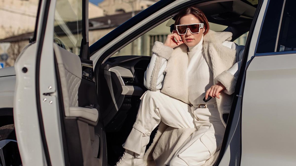 Наталка Денисенко в білосніжному образі Наталка Денисенко в білосніжному образі