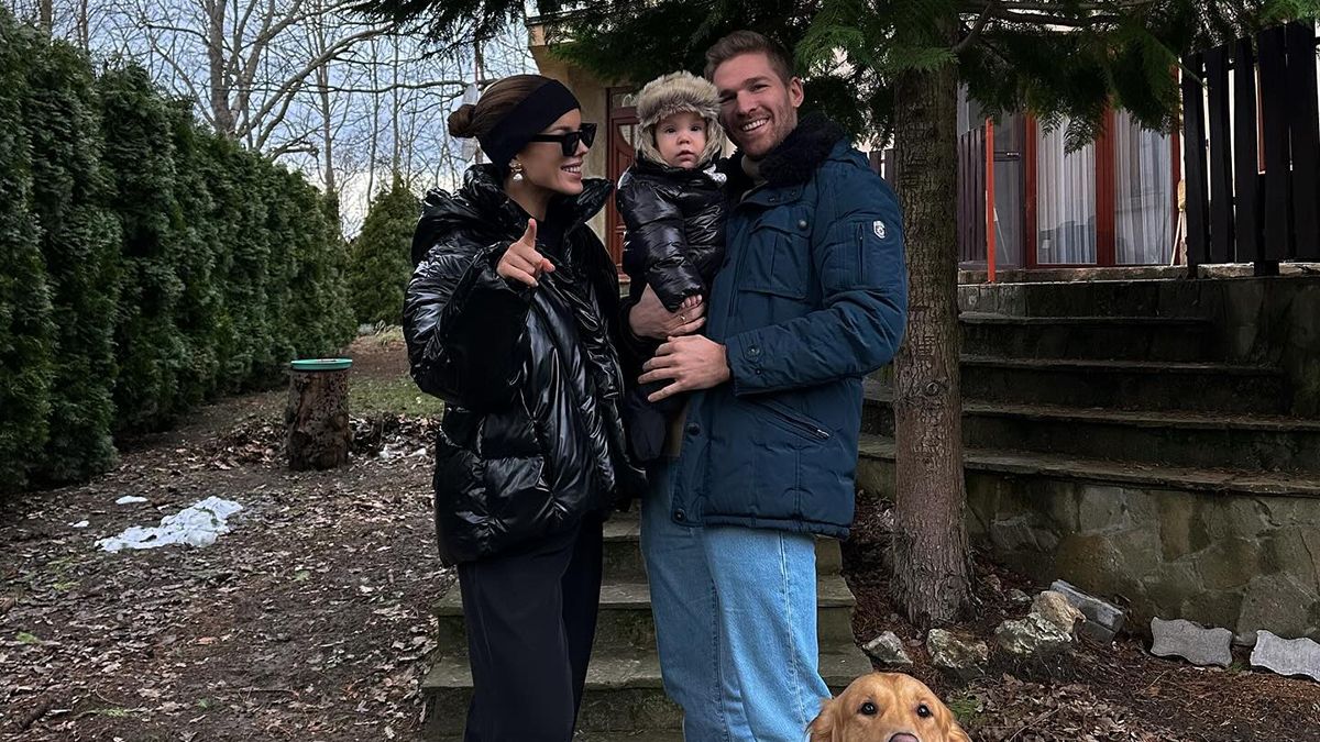 Модные образы с черным пуховиком с черным пуховиком Модные образы с черным пуховиком с черным пуховиком