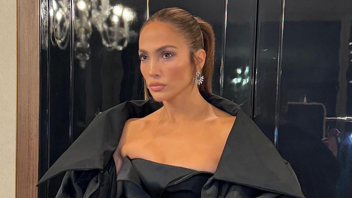 Розкішний образ Дженніфер Лопес Розкішний образ Дженніфер Лопес