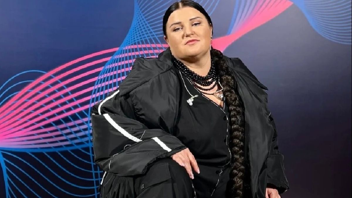 "Это часть моего стиля": alyona alyona ответила на критику черного образа с Нацотбора - Fashion "Это часть моего стиля": alyona alyona ответила на критику черного образа с Нацотбора - Fashion