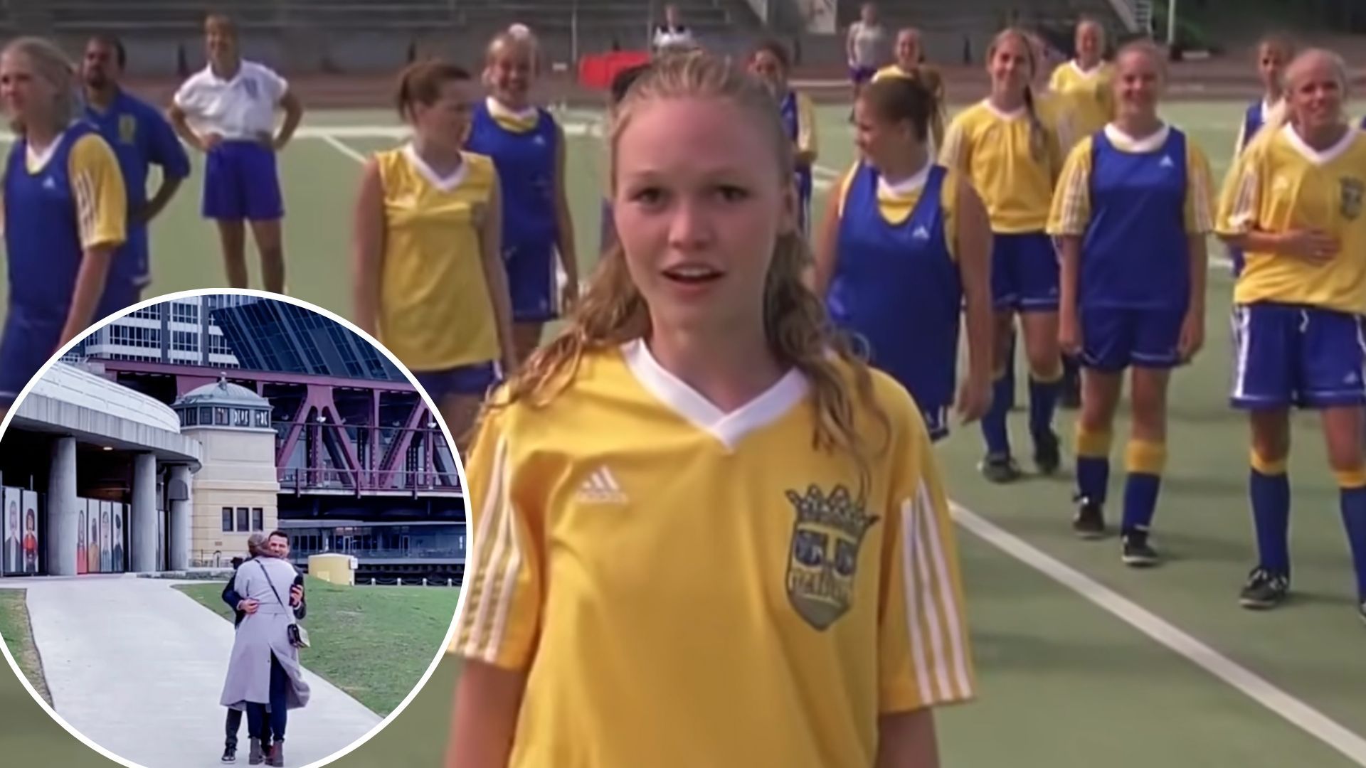 Чоловік повторив сцену з фільму 10 речей, які я в тобі ненавиджу, щоб освідчитися коханій Чоловік повторив сцену з фільму 10 речей, які я в тобі ненавиджу, щоб освідчитися коханій