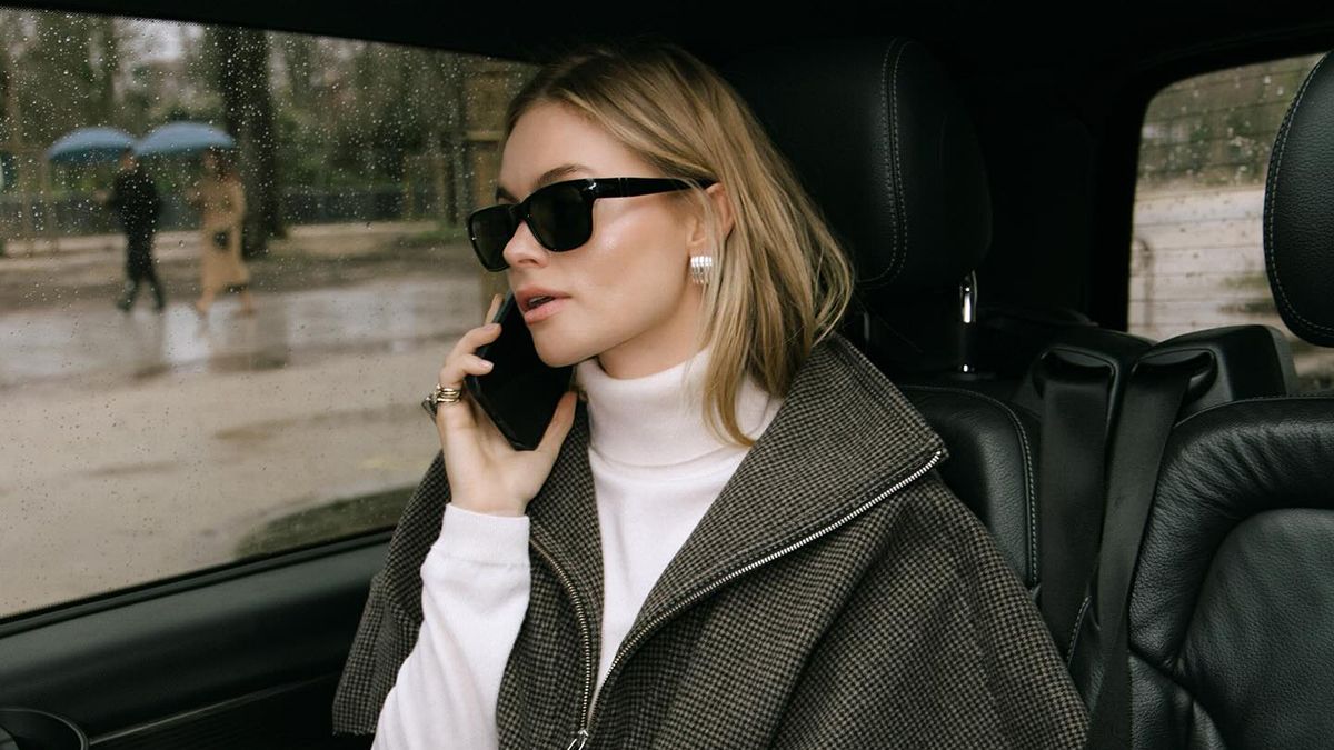 Клер Роуз одягнула жилет від української дизайнерки Клер Роуз одягнула жилет від української дизайнерки