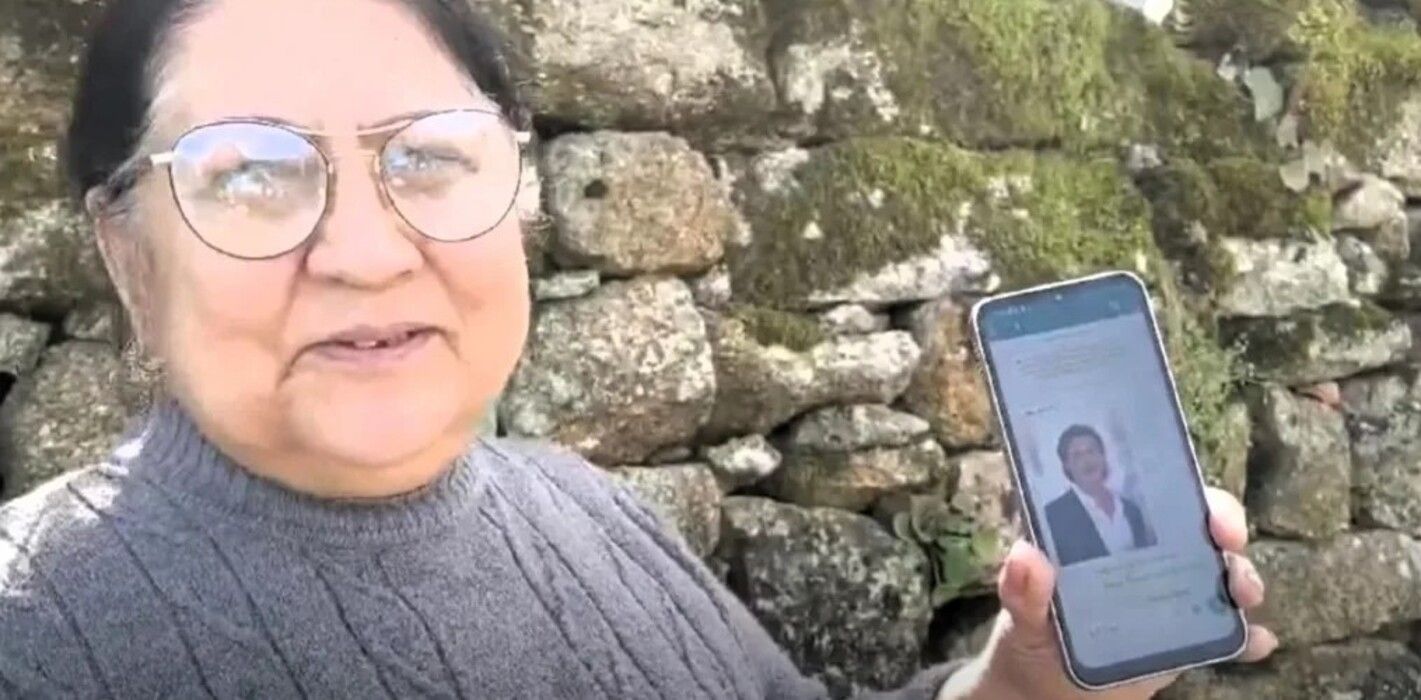 Румунка Елена Корнеа розповіла, що шахай, який вдавав Бреда Пітта, видурив гроші Румунка Елена Корнеа розповіла, що шахай, який вдавав Бреда Пітта, видурив гроші