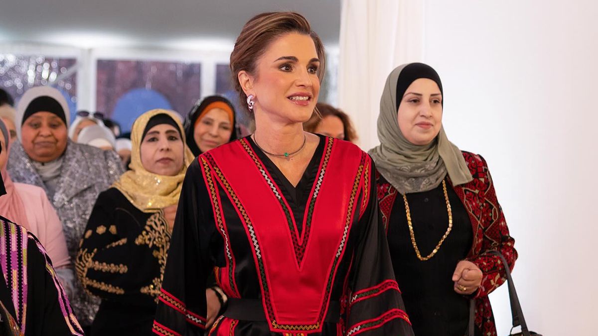 Бездоганний образ королеви Ранії Бездоганний образ королеви Ранії