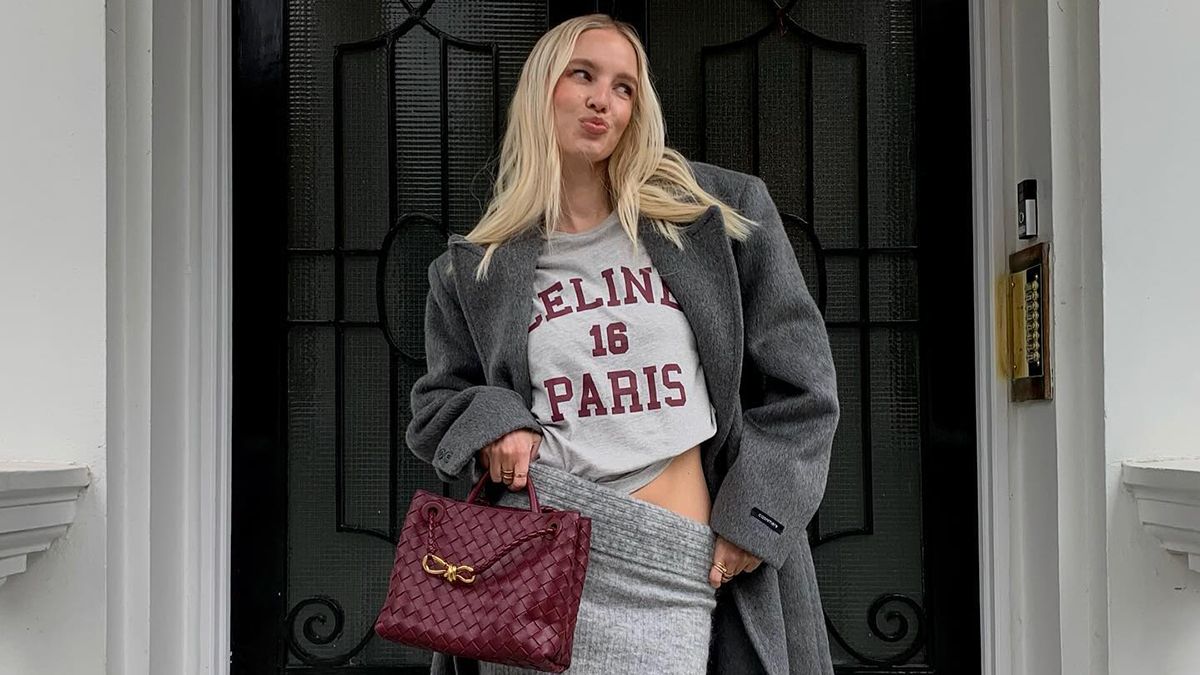 Кольори одягу, які пасують блондинкам Кольори одягу, які пасують блондинкам