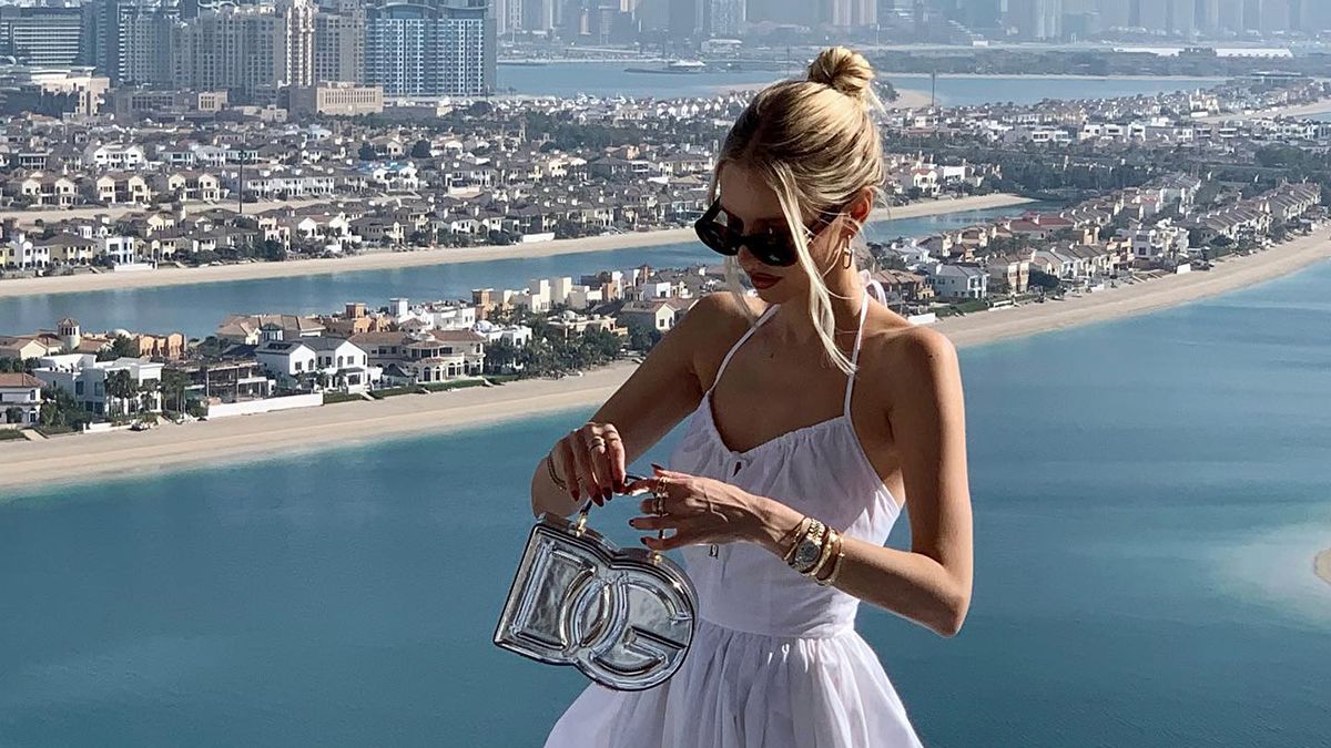 Стильные вещи, которые пригодятся нам в теплое время года Стильные вещи, которые пригодятся нам в теплое время года