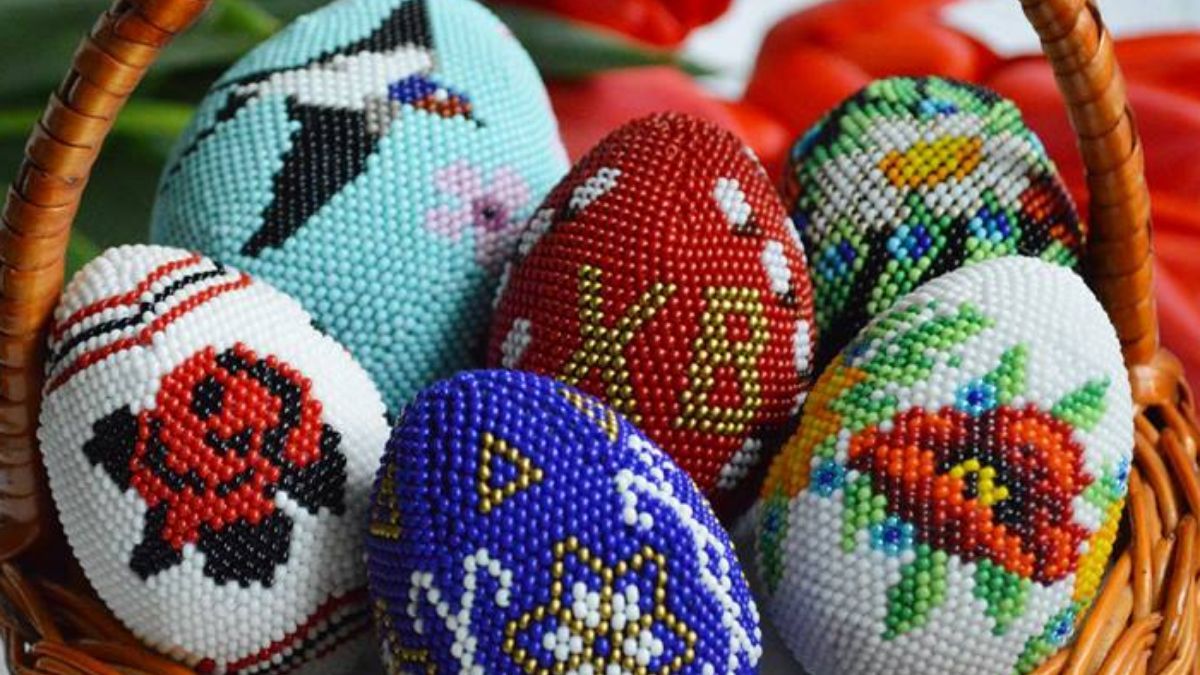 Писанка з бісеру Писанка з бісеру