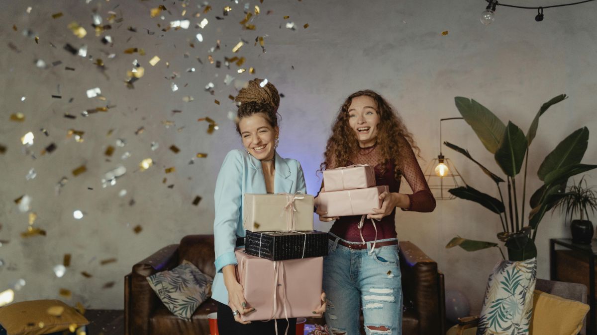 Привітання з днем народження Привітання з днем народження