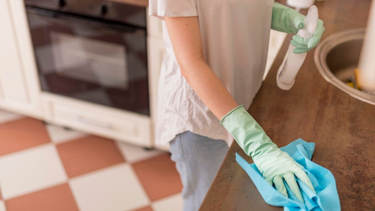 Когда нельзя убирать дома Когда нельзя убирать дома