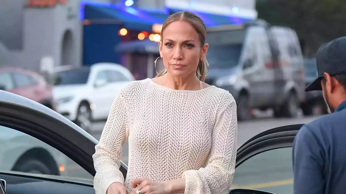 Дженніфер Лопес показала стильний образ Дженніфер Лопес показала стильний образ