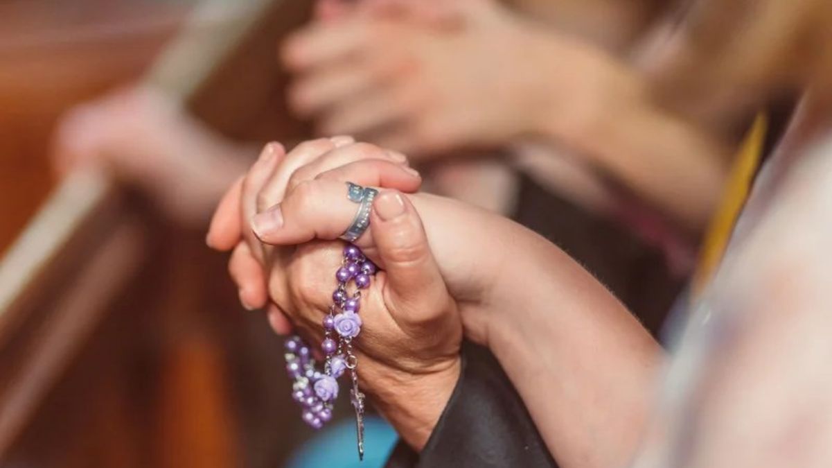 Как молиться на четках Как молиться на четках