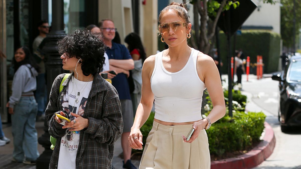 Класичний образ Дженніфер Лопес Класичний образ Дженніфер Лопес