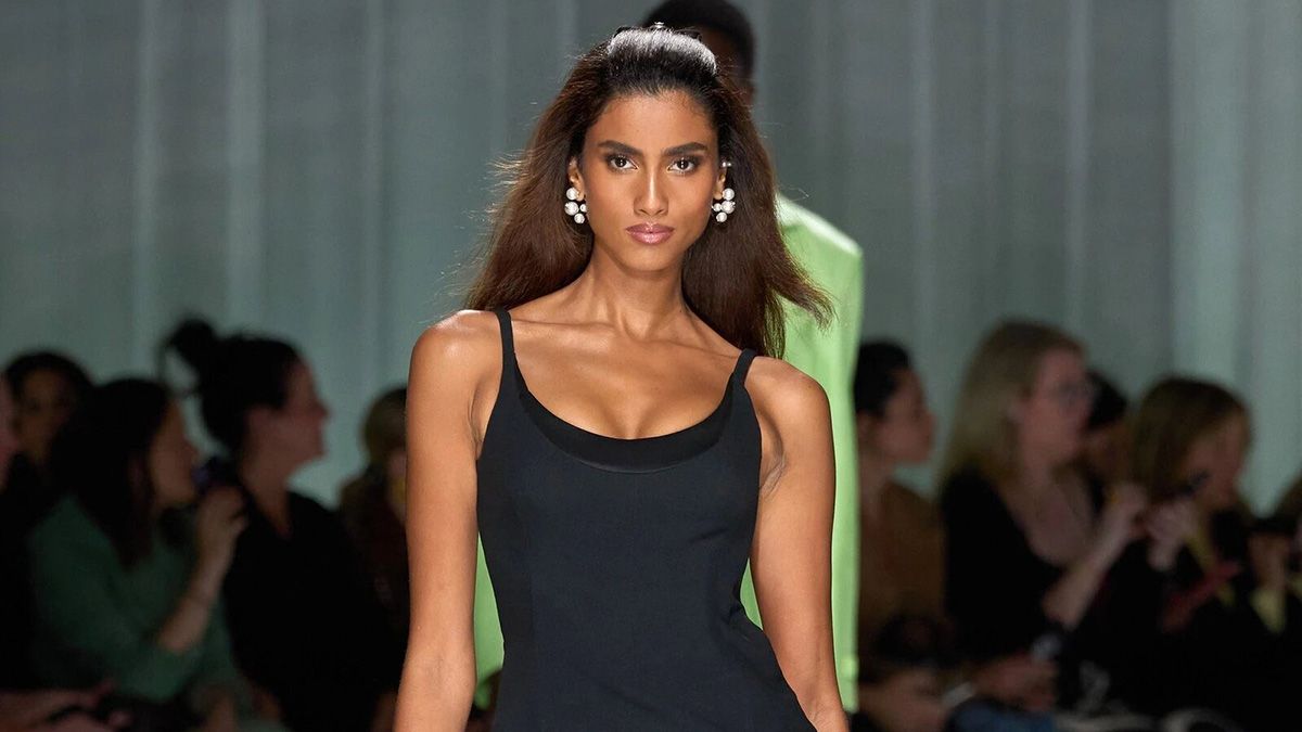 Стильные черные платья на лето 2024 стильные черные платья на лето 2024 Стильные черные платья на лето 2024 стильные черные платья на лето 2024