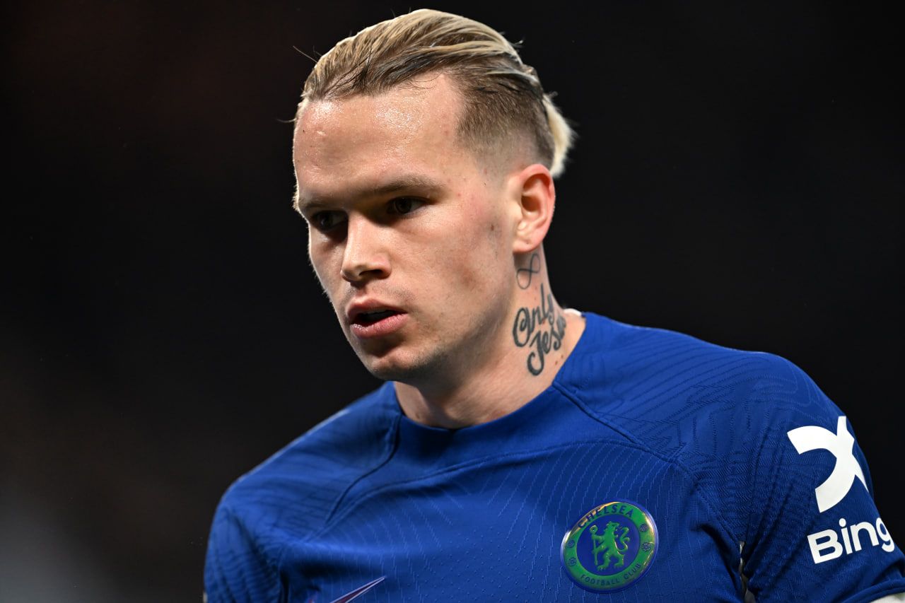 Михайло Мудрик можливо зустрічається з росіянкою Віолеттою Берд - все, що відомо Михайло Мудрик можливо зустрічається з росіянкою Віолеттою Берд - все, що відомо