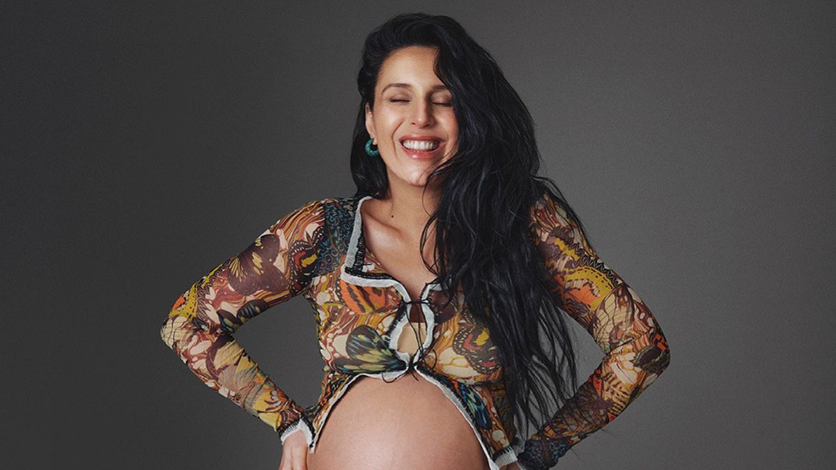 Джамала постала у красивій фотосесії для Vogue Джамала постала у красивій фотосесії для Vogue