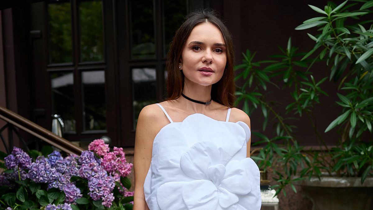 Эффектный образ Елены Лавренюк Эффектный образ Елены Лавренюк