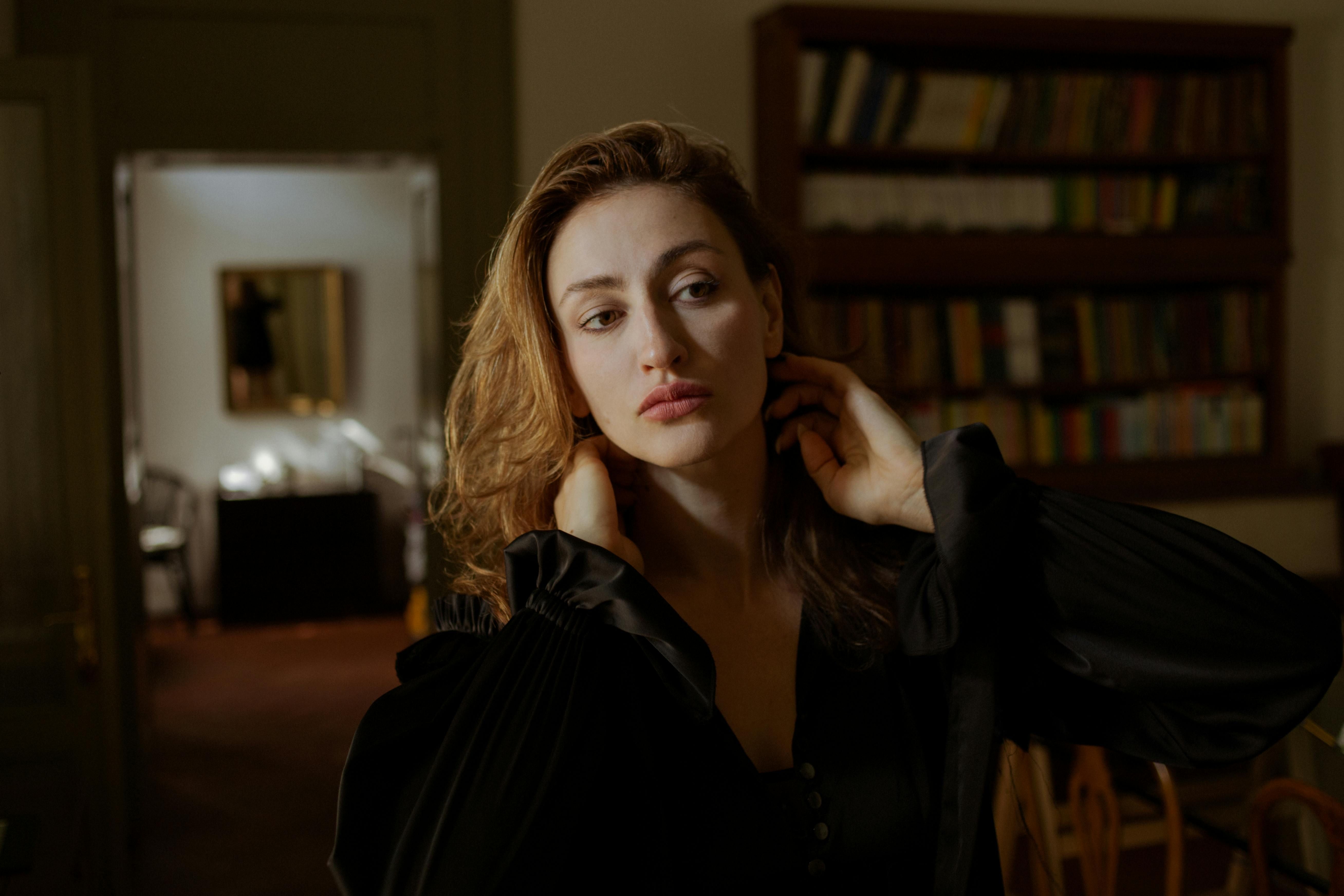 Девушка думала, что встречается с агентом ФБР, а бойфренд просто врал о себе Девушка думала, что встречается с агентом ФБР, а бойфренд просто врал о себе