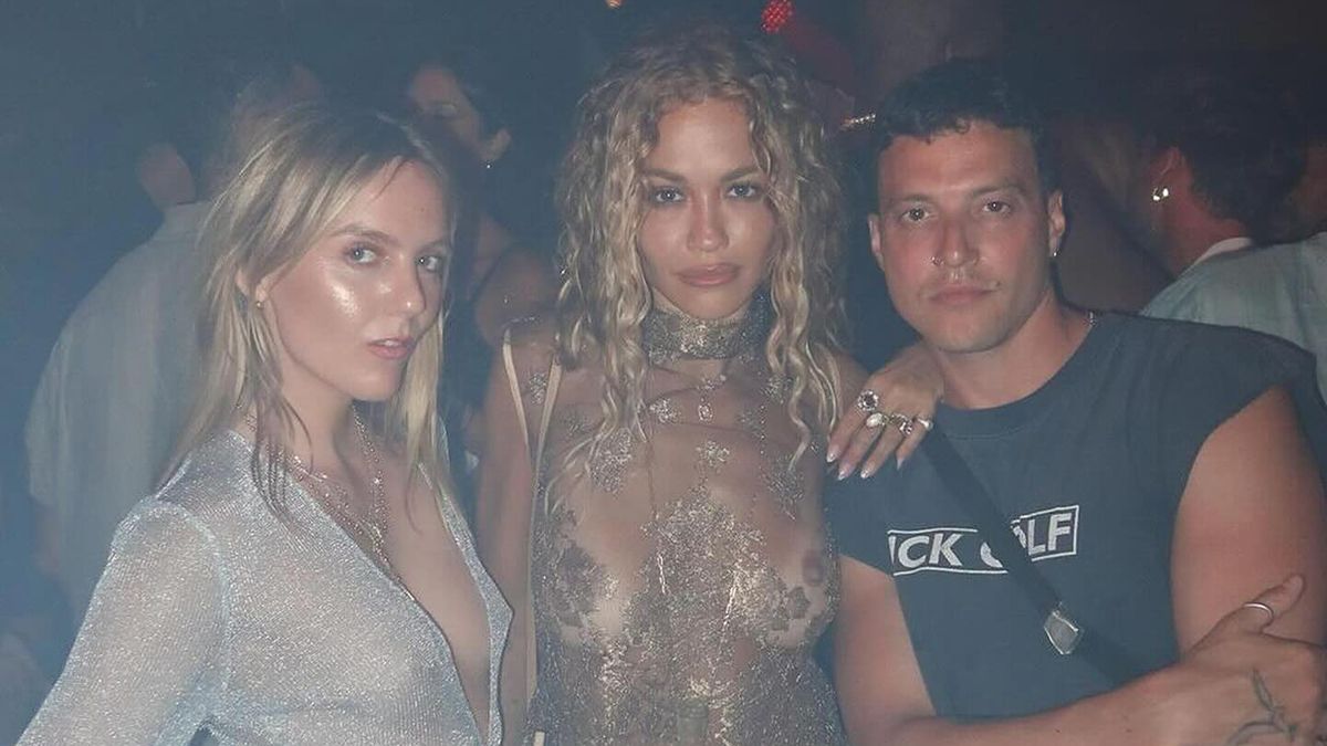 Красивый образ Риты Оры Красивый образ Риты Оры