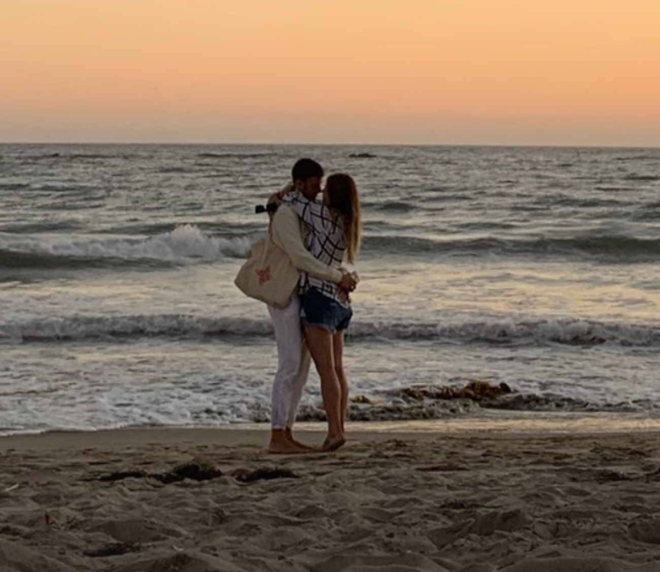 Ольга Харлан и Луидже Самеле обручились - эксклюзивные кадры Ольга Харлан и Луидже Самеле обручились - эксклюзивные кадры