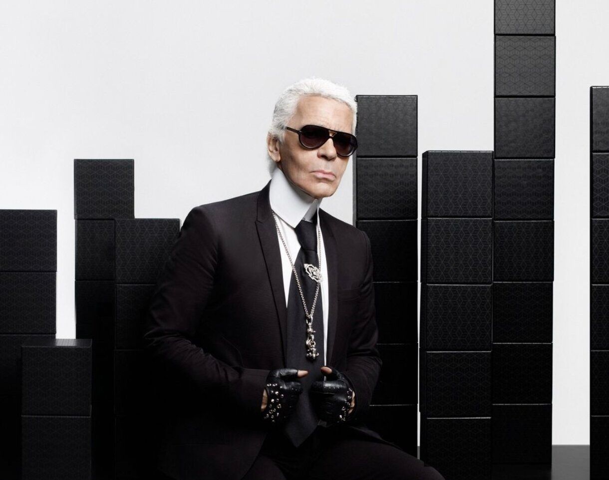 Карл Лагерфельд всю жизнь хранил верность одному мужчине - история любви модельера Карл Лагерфельд всю жизнь хранил верность одному мужчине - история любви модельера