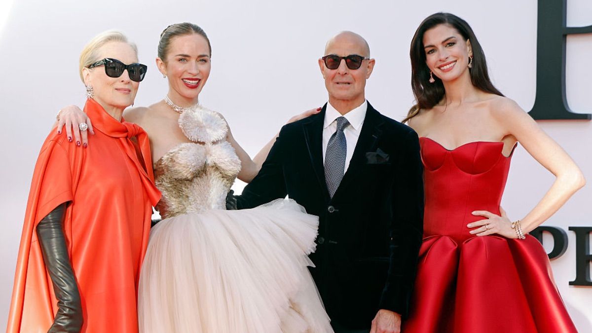 Меріл Стріп, Емілі Блант, Стенлі Туччі та Енн Гетевей