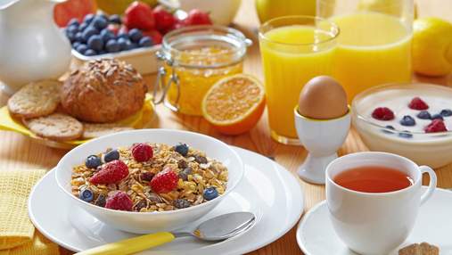 Чотири поживні сніданки на кожен день від Євгена Клопотенка