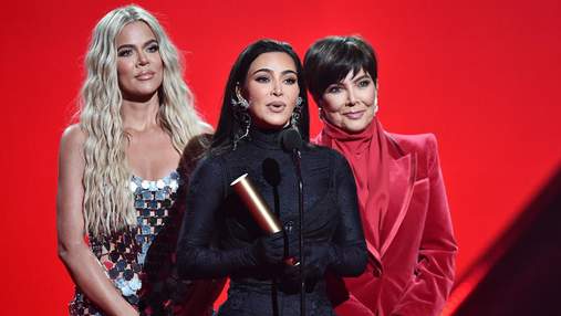 Ким Кардашян стала иконой стиля 2021 года по версии People's Choice Awards